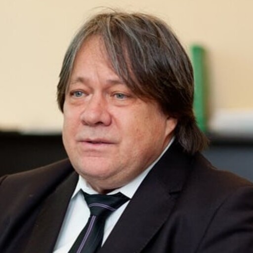 Prof. Dr. Cseh Károly