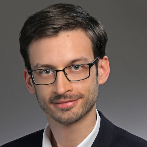 Dr. Pipicz Márton